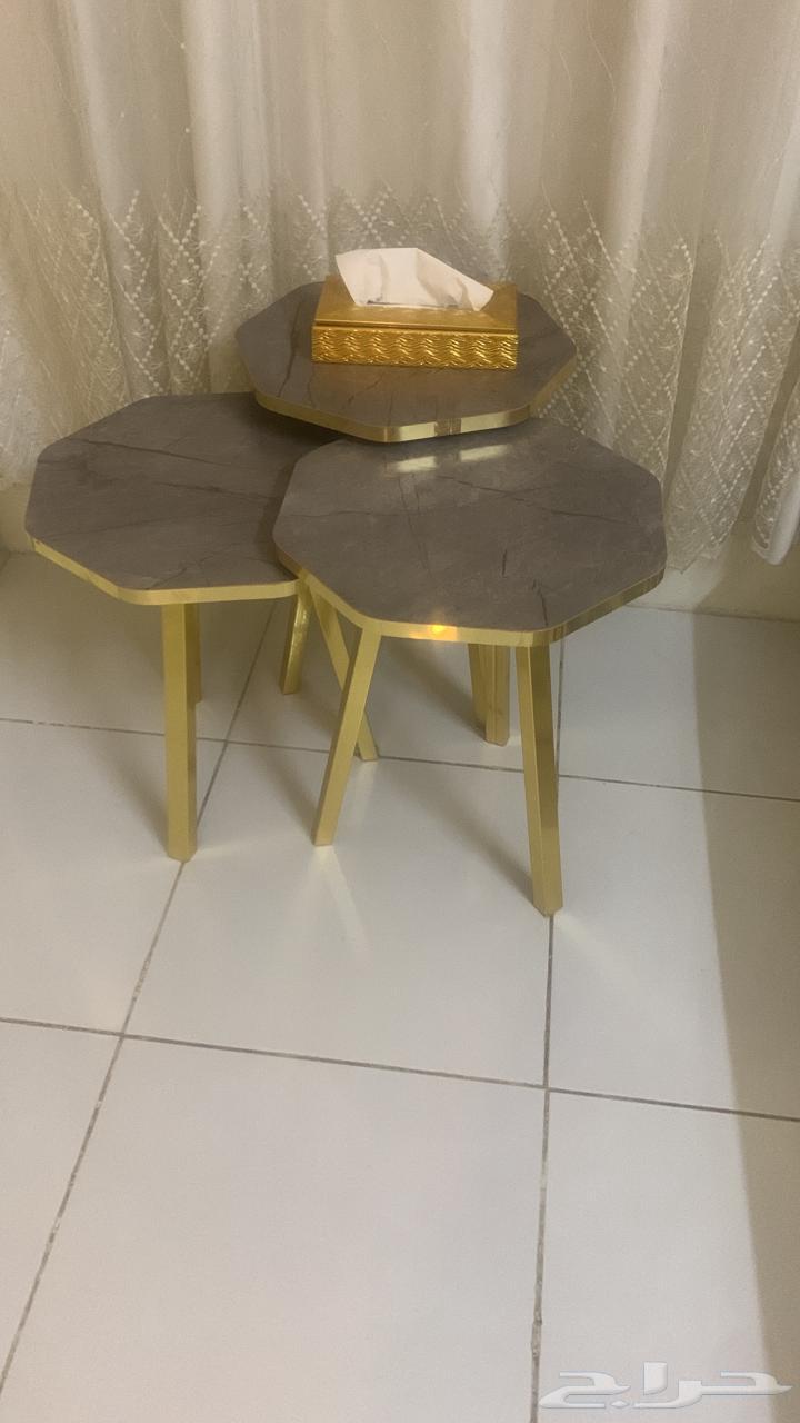 طاولات شبه جديده متينه 15064408104746498110