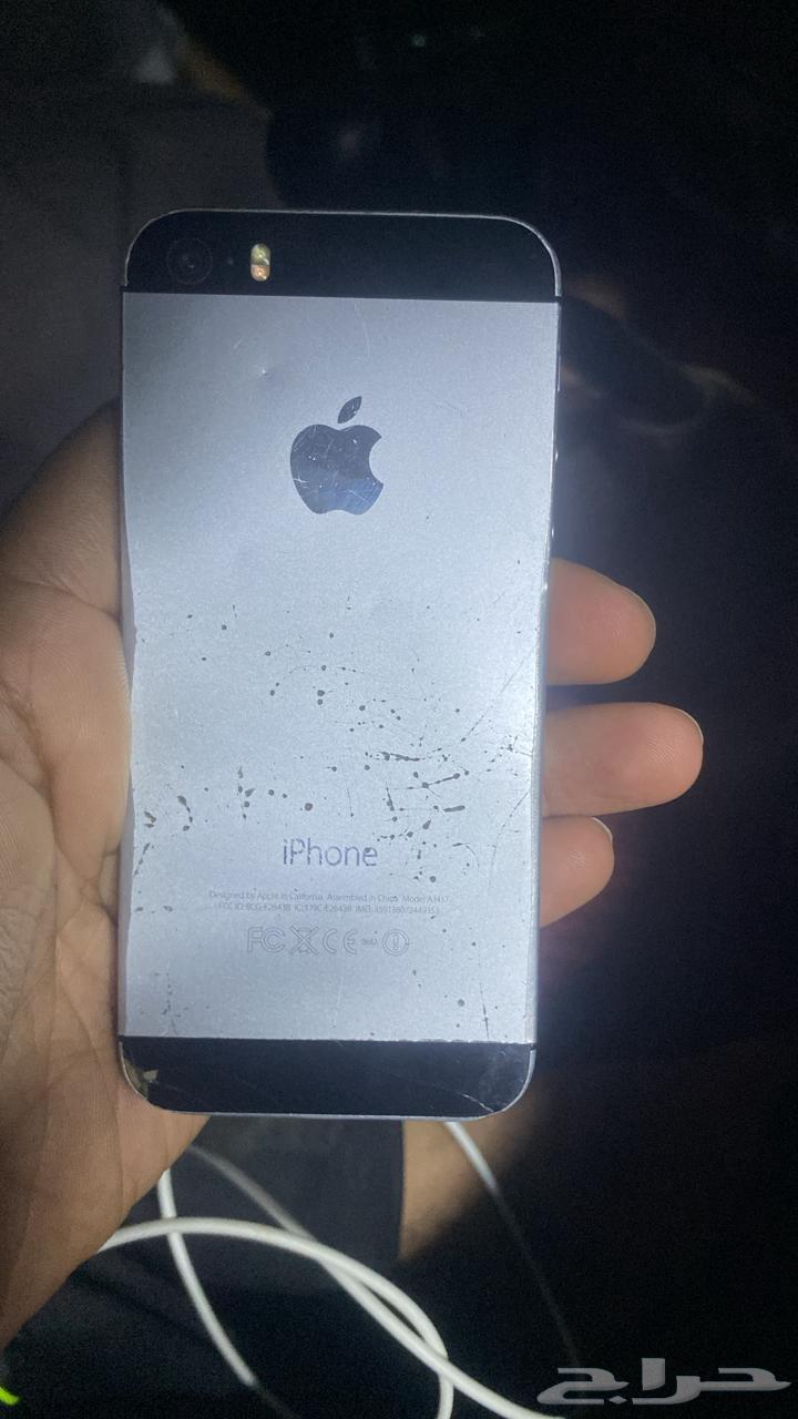 جوال ايفون 5 نظيف وذكريات له اكثر من 5 سنوات فالخزنة64405778056707111