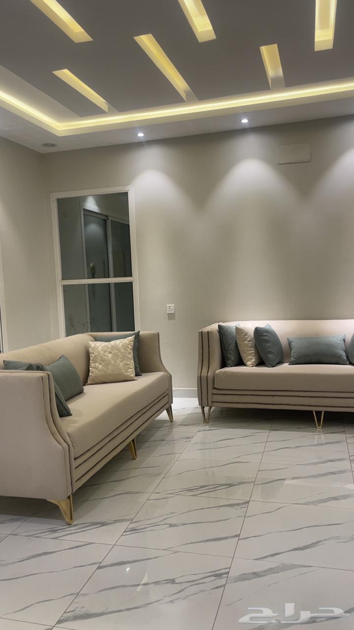 3 large pieces, 2 chairs like new, reason for selling is too large for the living room64409616242561110