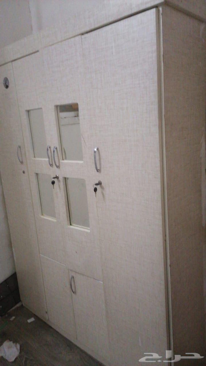 2 دواليب   اللون الابيض   اللون البني64405376311169113