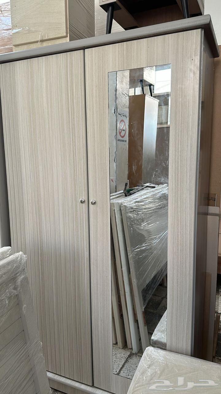 Clean and new cabinet for sale at half the purchase price64410853833091110