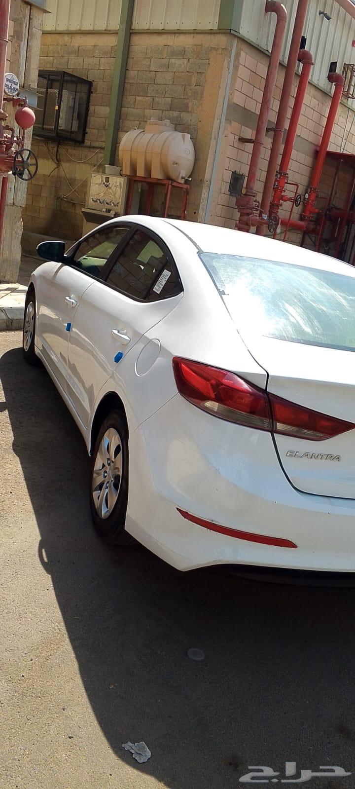 model 2018 condition good (automatic) Elantra64560487447553110