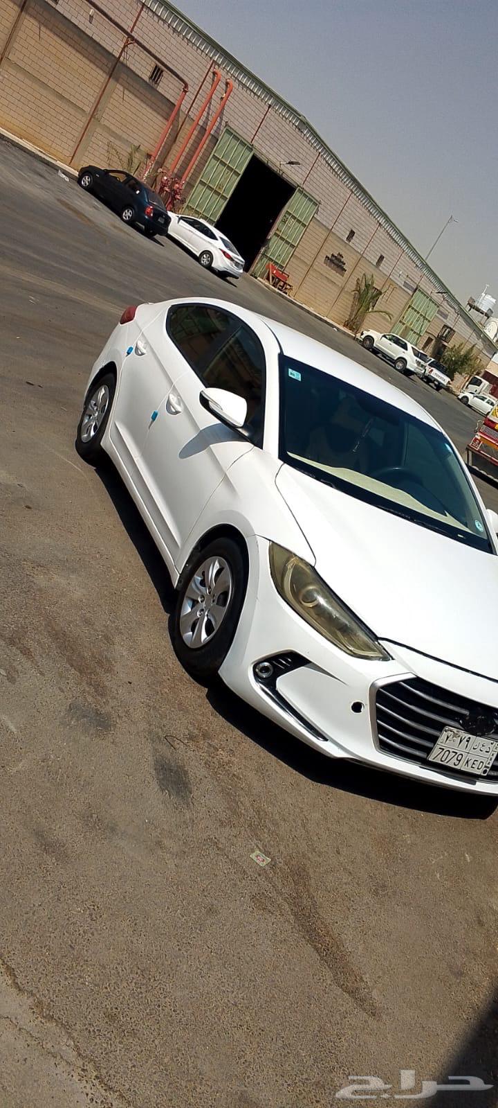 model 2018 condition good (automatic) Elantra64560487447553112