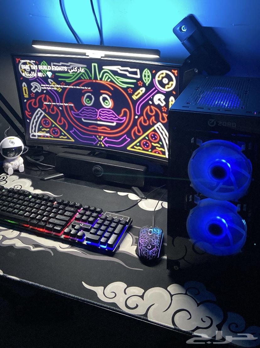 بي سي مع ماوس وكيبورد وماوس باد وستاند مايك ( بيسي )64411392687489110