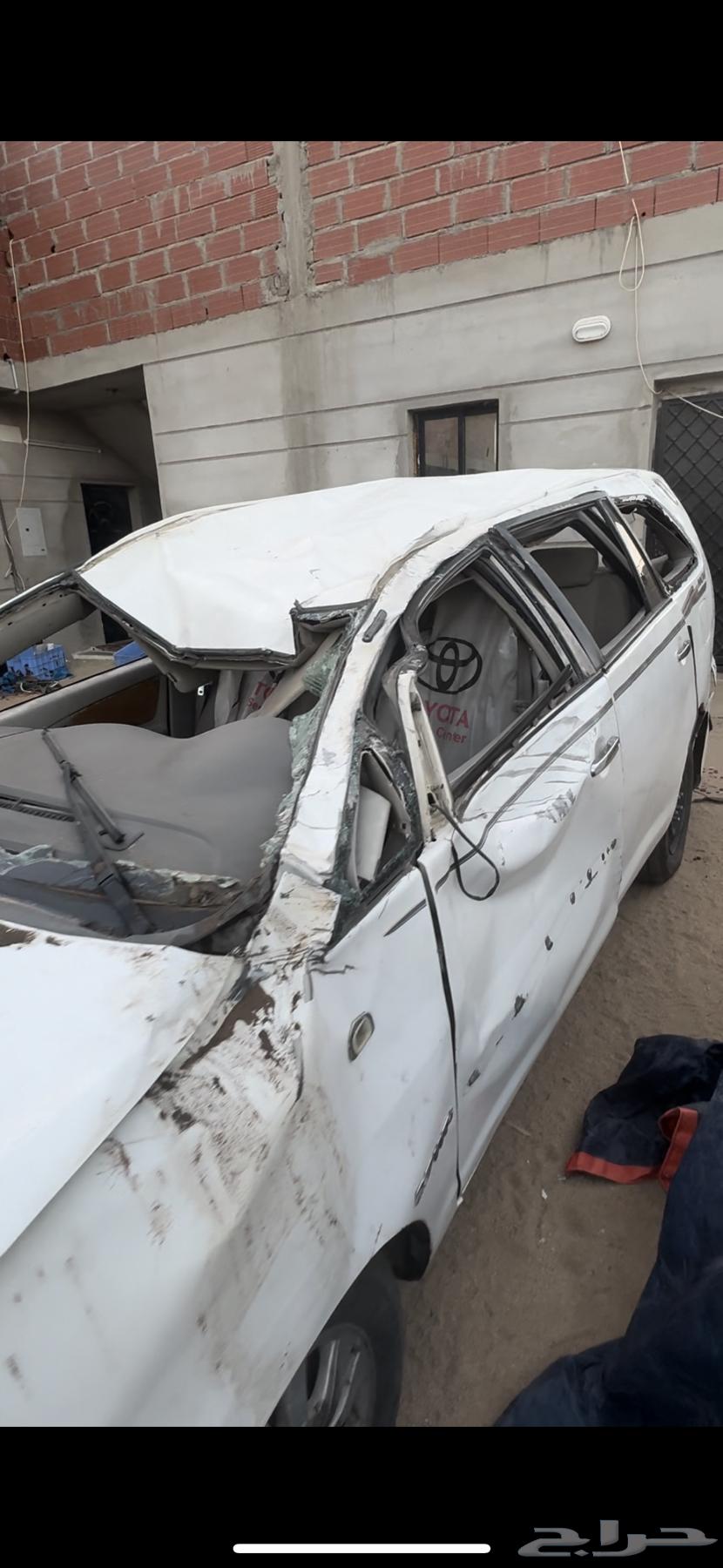 انوفا 2009 مقلوبه للبيع64560402806273111