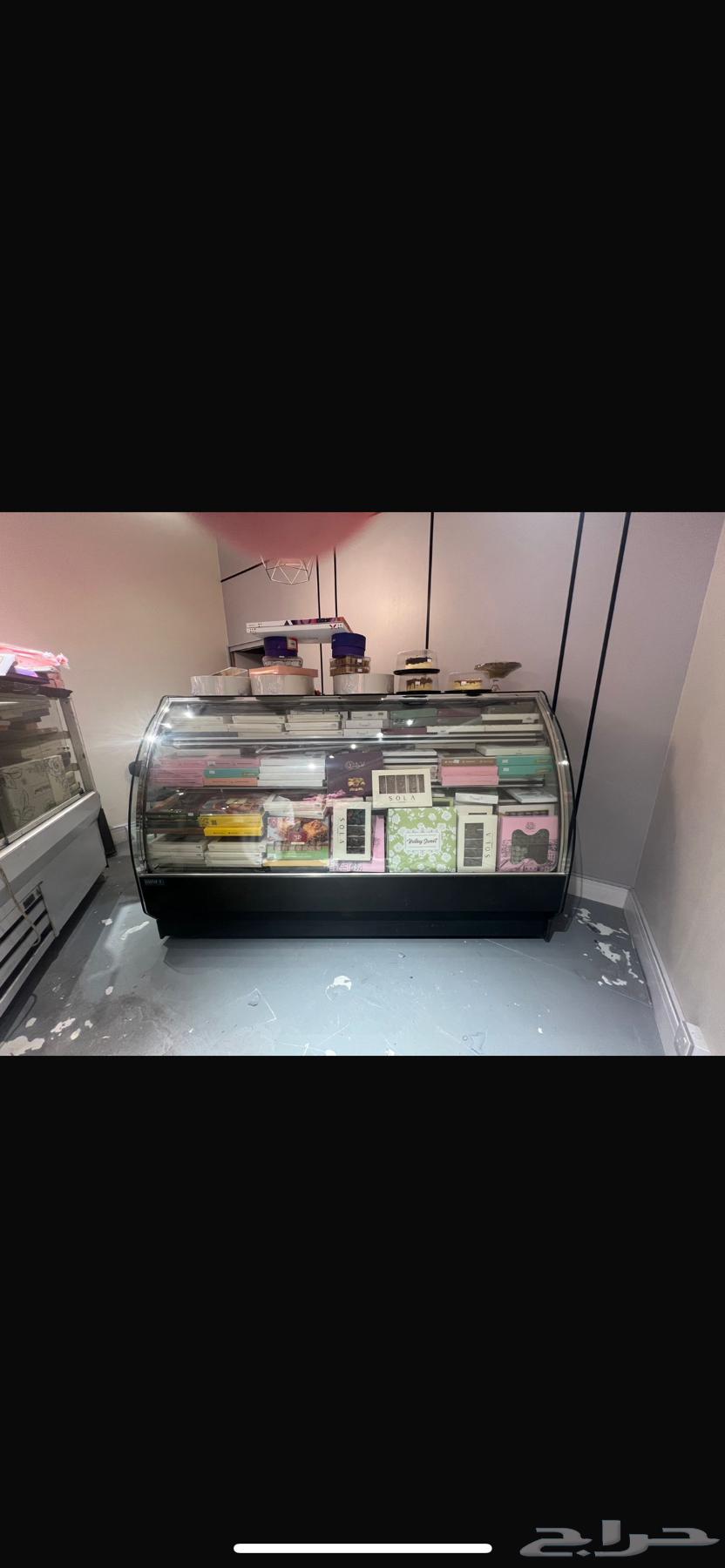 ثلاجات للأجبان والحلويات للبيع64410479954179113
