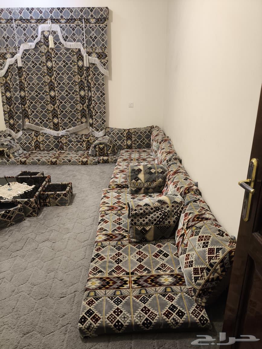 Heritage cushion set with bedding, tables, and curtain64410867349123114