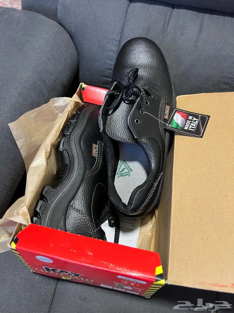 Safety Shoe Helmet Hard Hat حذاء سلامة وخوذة64411821705346111