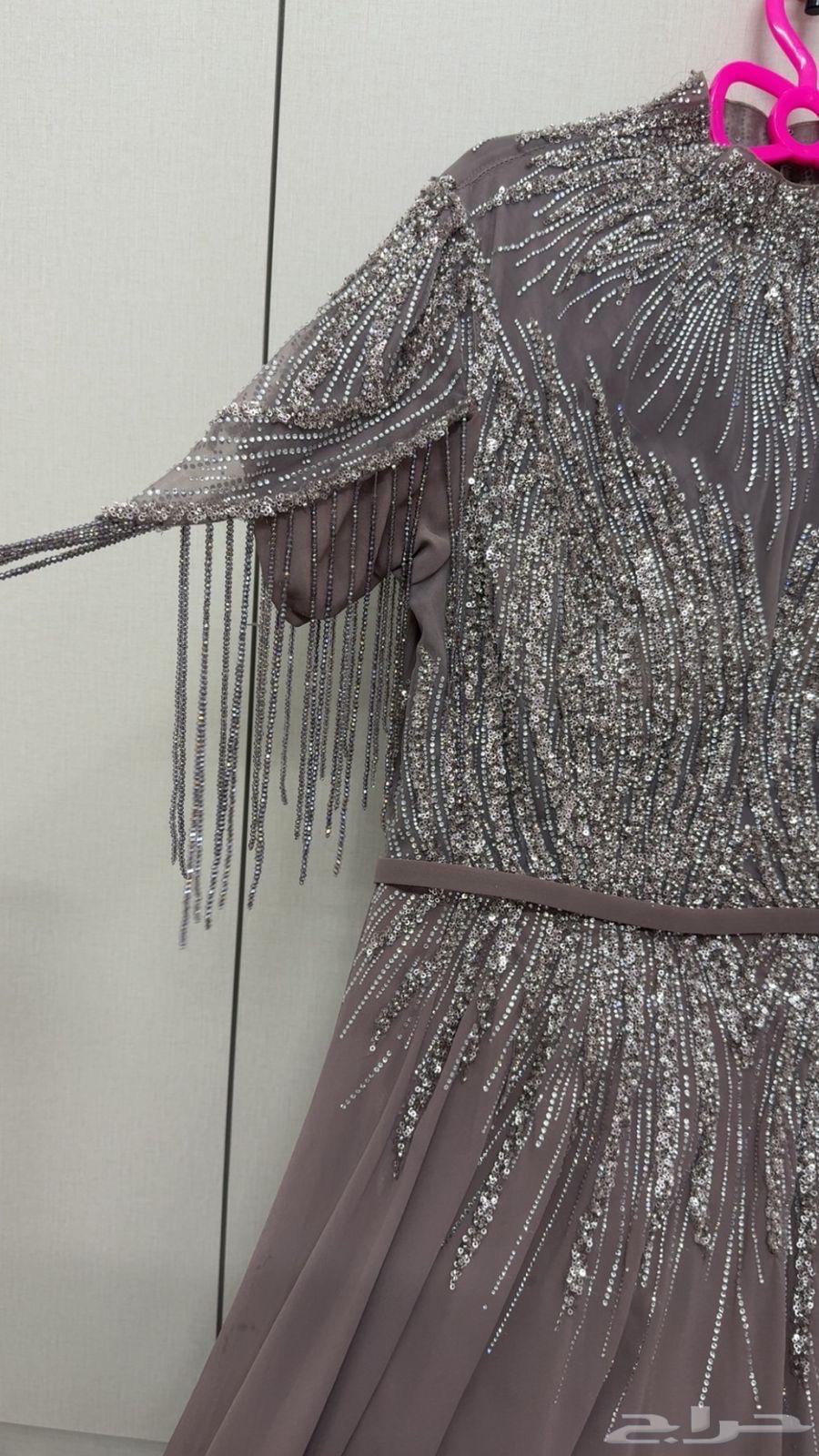 فستان فخم للبيع64410260777091112