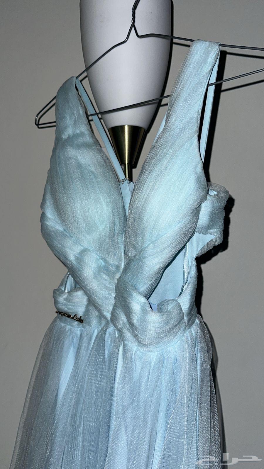 فستان جديد ماتلبس الا مرا وحده سعره فقط 300 ريال مقاس سمول64405236471937110