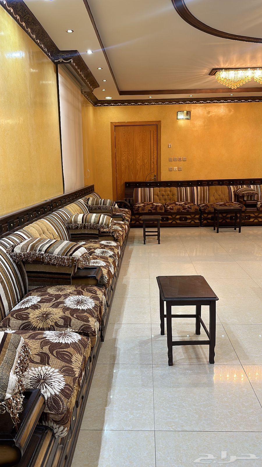 كنب مجلس رجال للبيع64406151702401110