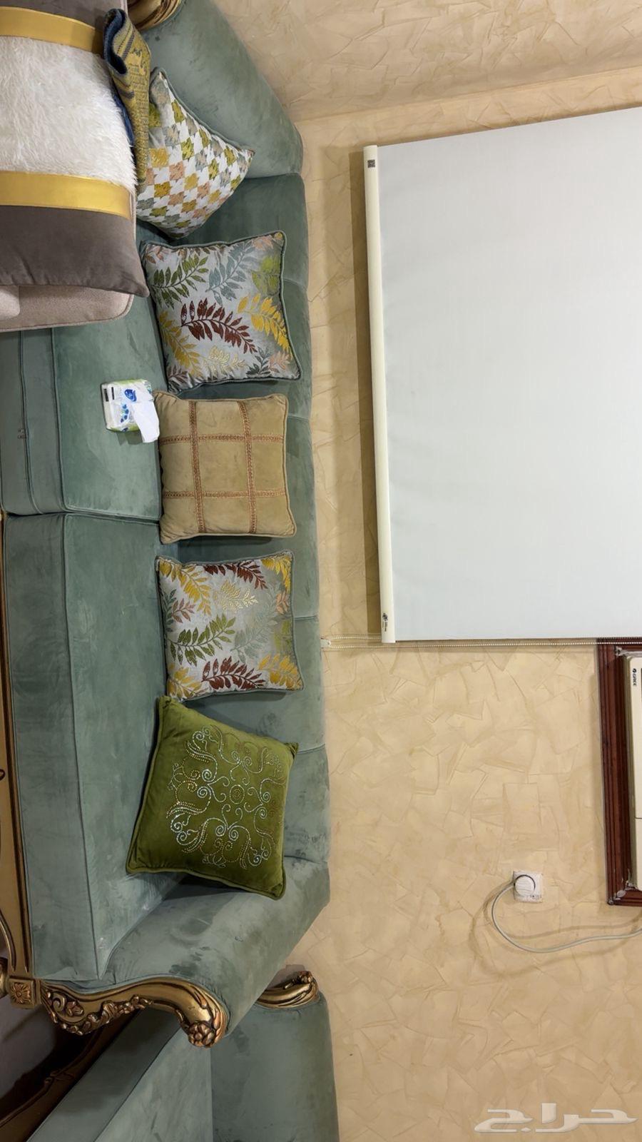 Sofa64409893193857111