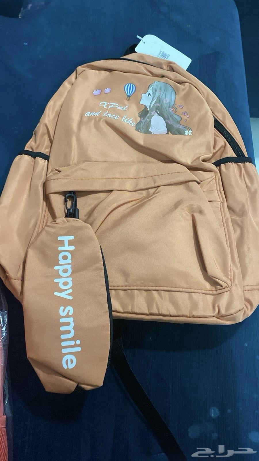 طاولة تلفزيون  شنط مدرسية جديدة64407447096834112