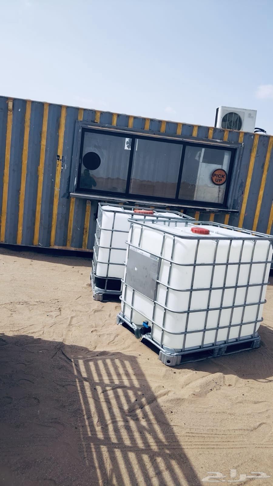 خزان ماء 1000لتر شبه جديد استخدام اول للبيع باسعار ممتازه64407503048578113