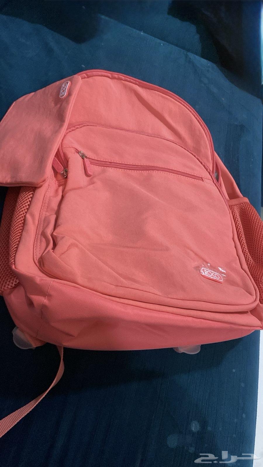 طاولة تلفزيون  شنط مدرسية جديدة64407447096834113