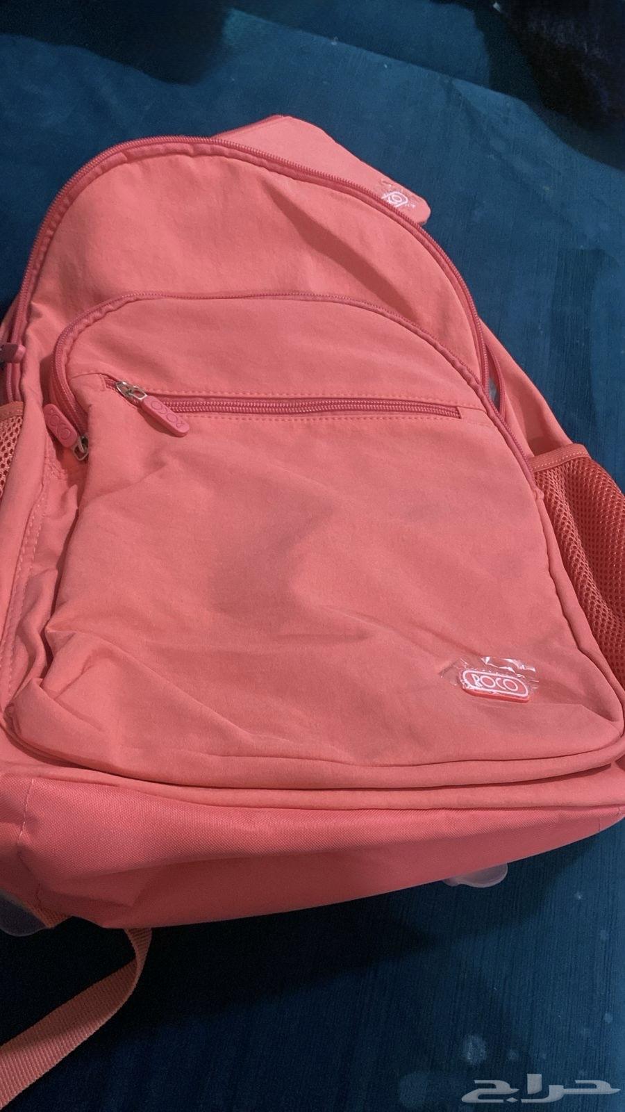 طاولة تلفزيون  شنط مدرسية جديدة64407447096834114