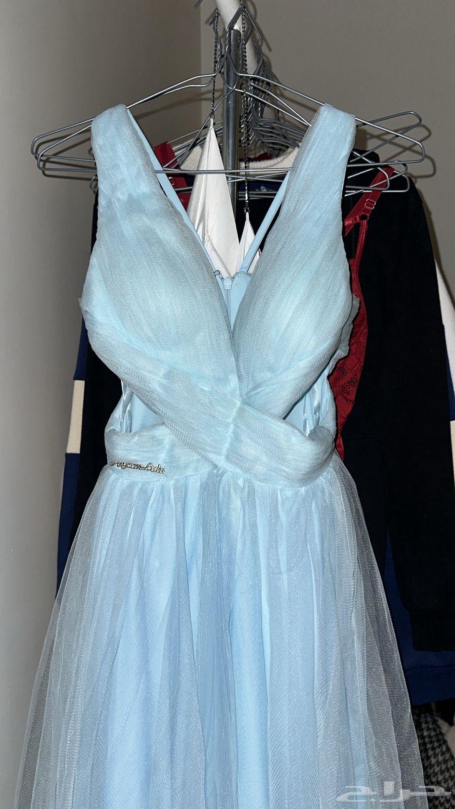 فستان جديد ماتلبس الا مرا وحده سعره فقط 300 ريال مقاس سمول64405236471937111