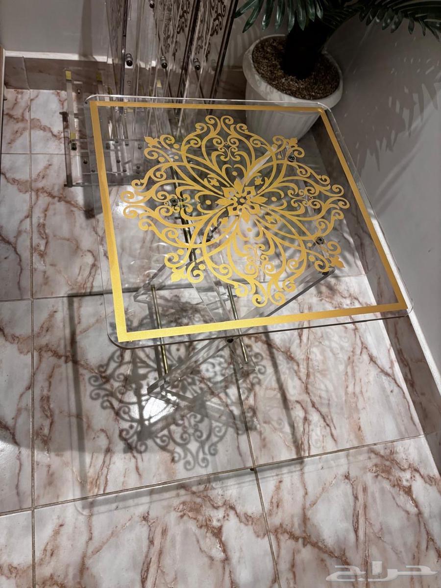 New sofa, service tables, and carpet .. living room64408836562946111