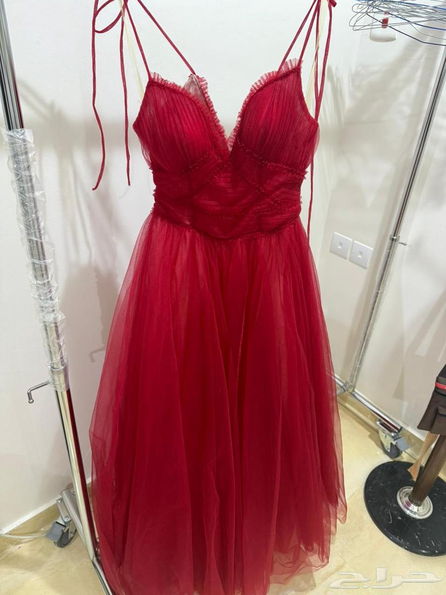 فرشة فستان ساعه يد لوحه جدارية ثرياء كراسي64409436530306111