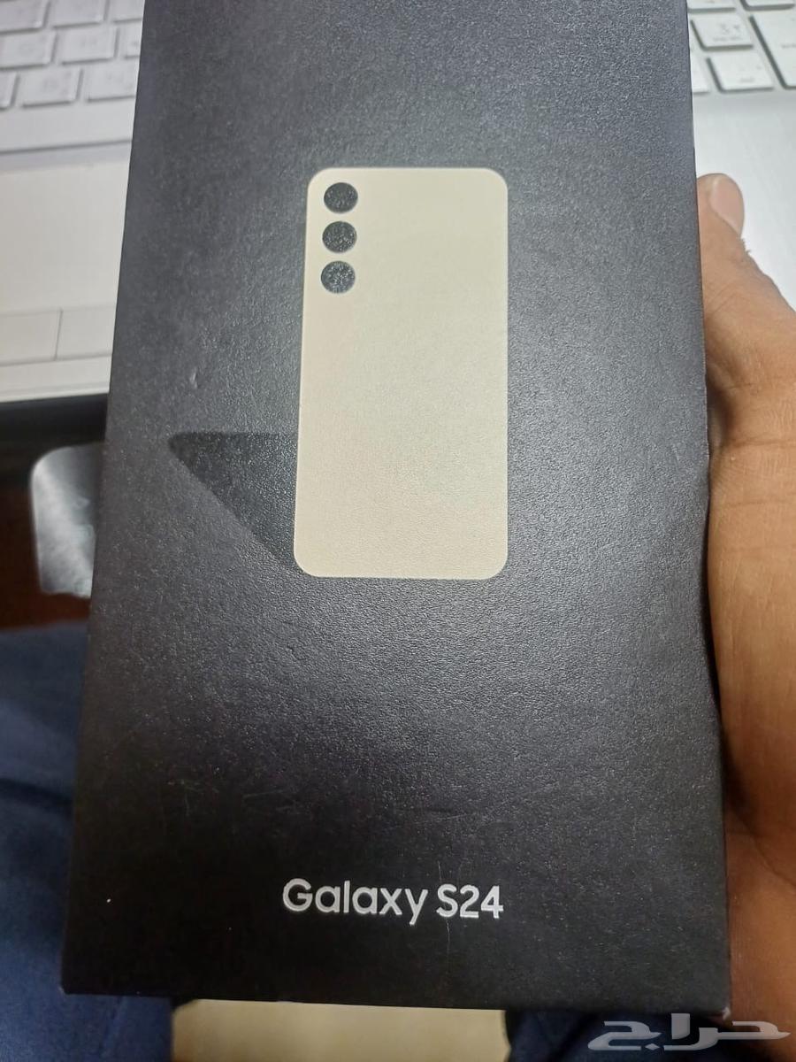 جوال مره نضيف مافي خدش واحد 2464407839048066110