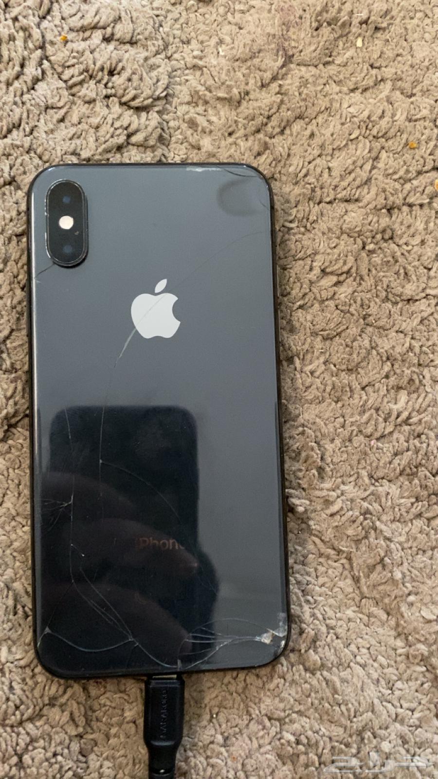 اعرض لك آيفون اكس إس بطاريه 80 ذاكره 64الجوال مغير شاشه فقط64414010605185111