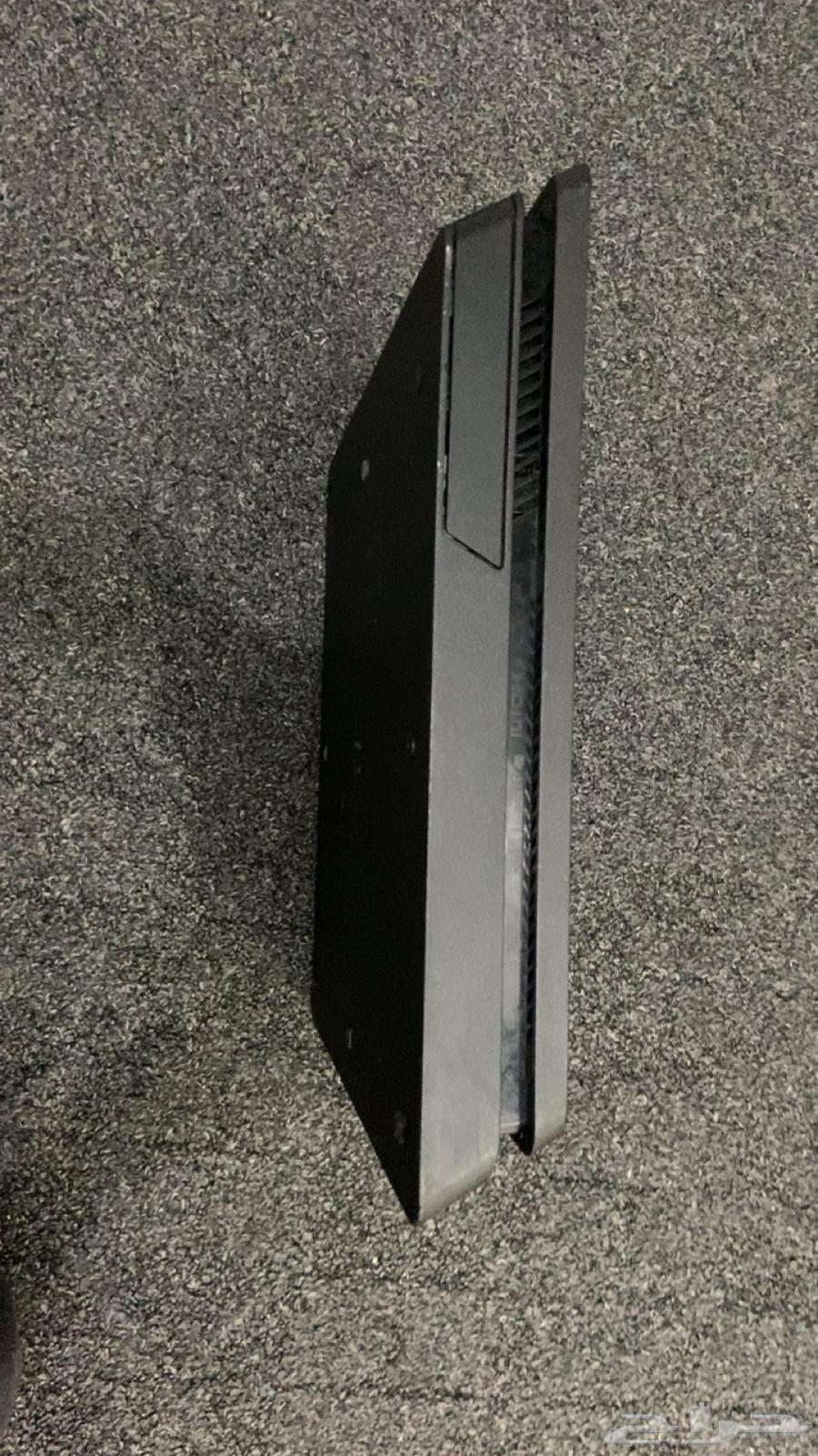 سوني.نضيف.ومعه.اسلاكه.وسلك.شاحن.اصلي.و3يدات.واشرطت.بلاستيشن.64412695110146113