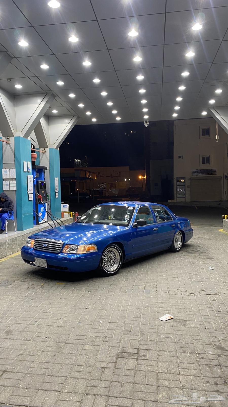 فورد كراون فكتوريا 199964577106990977110