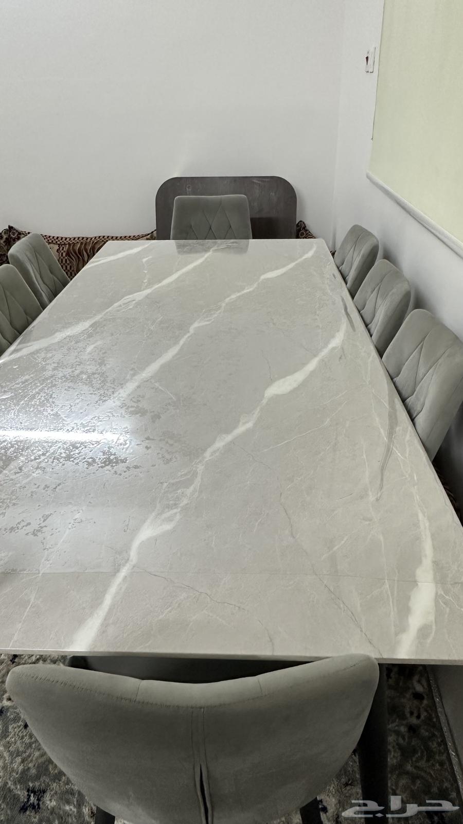 Dining table64417658353153110