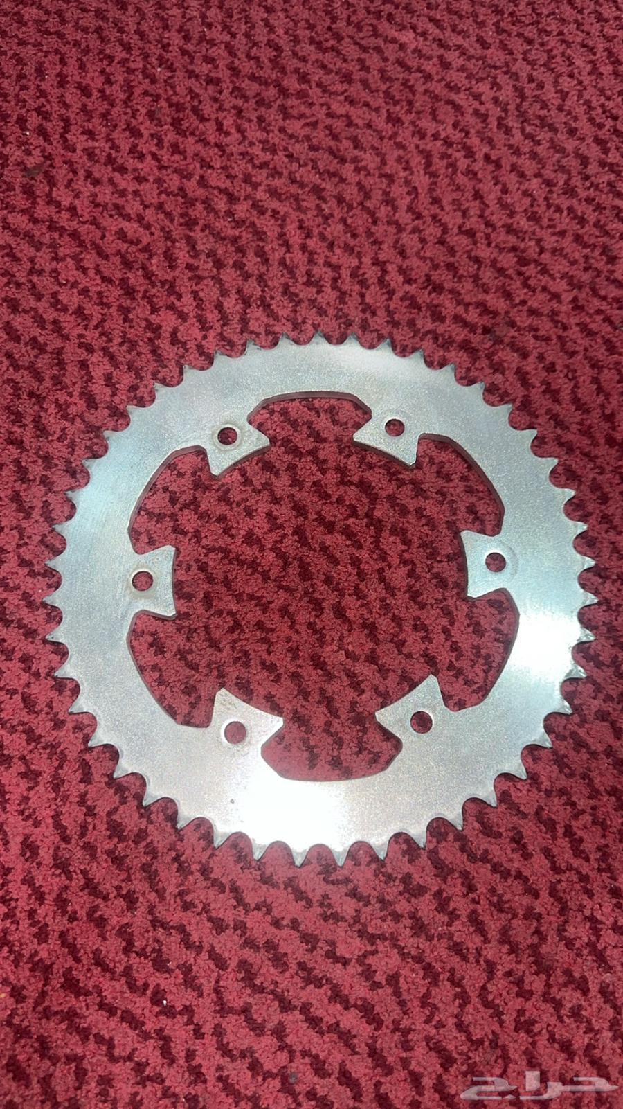 ساعة او ترس خلفي دباب صحراوي64572770174083111