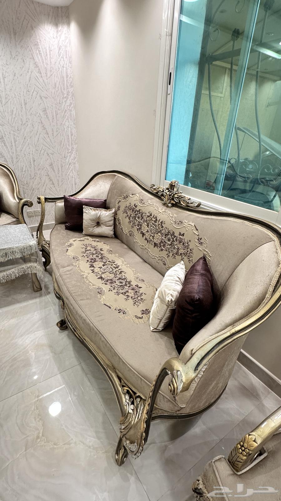 كنب مجلس للبيع64416676969346113