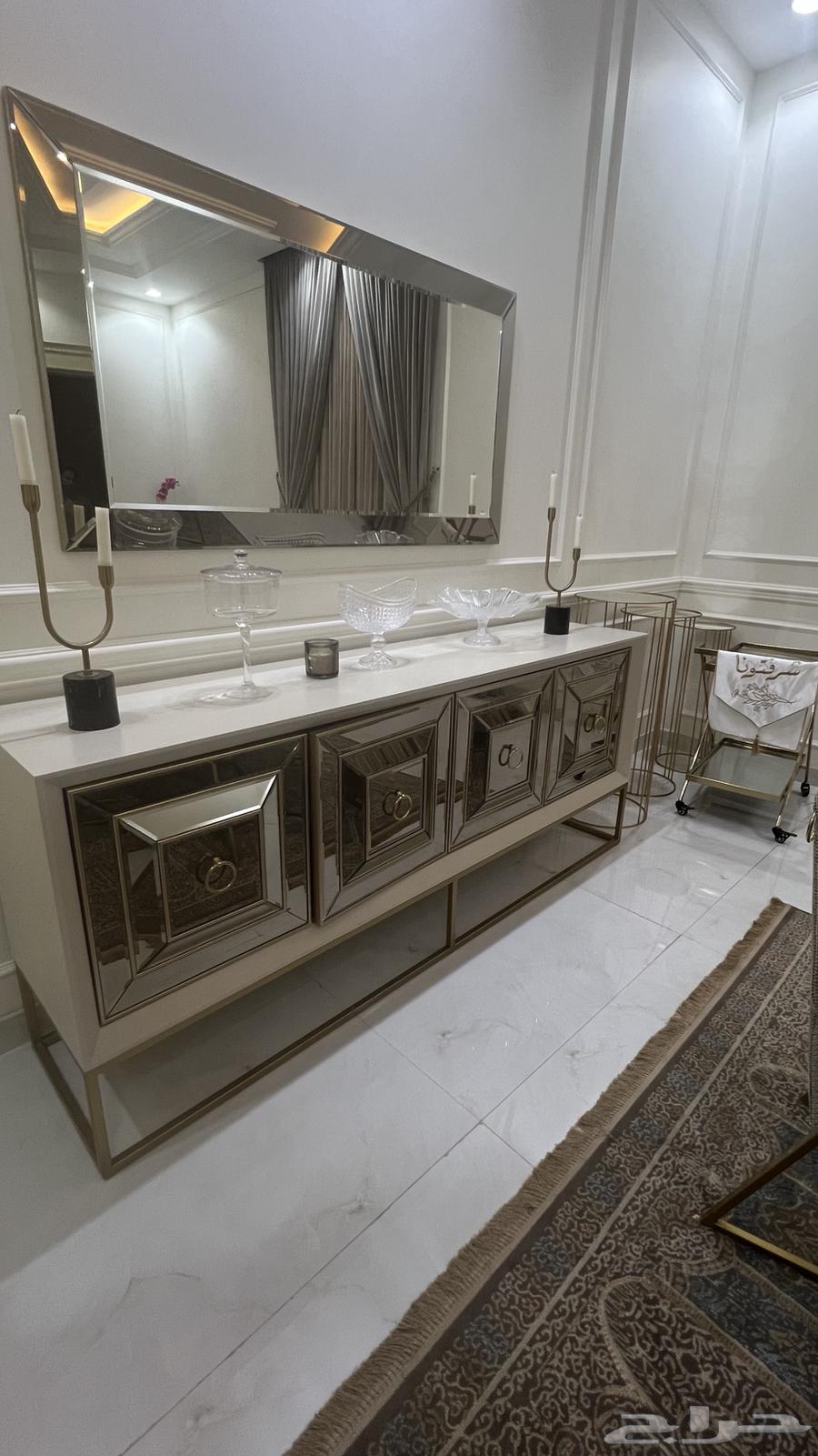 Dining table64414435134083112