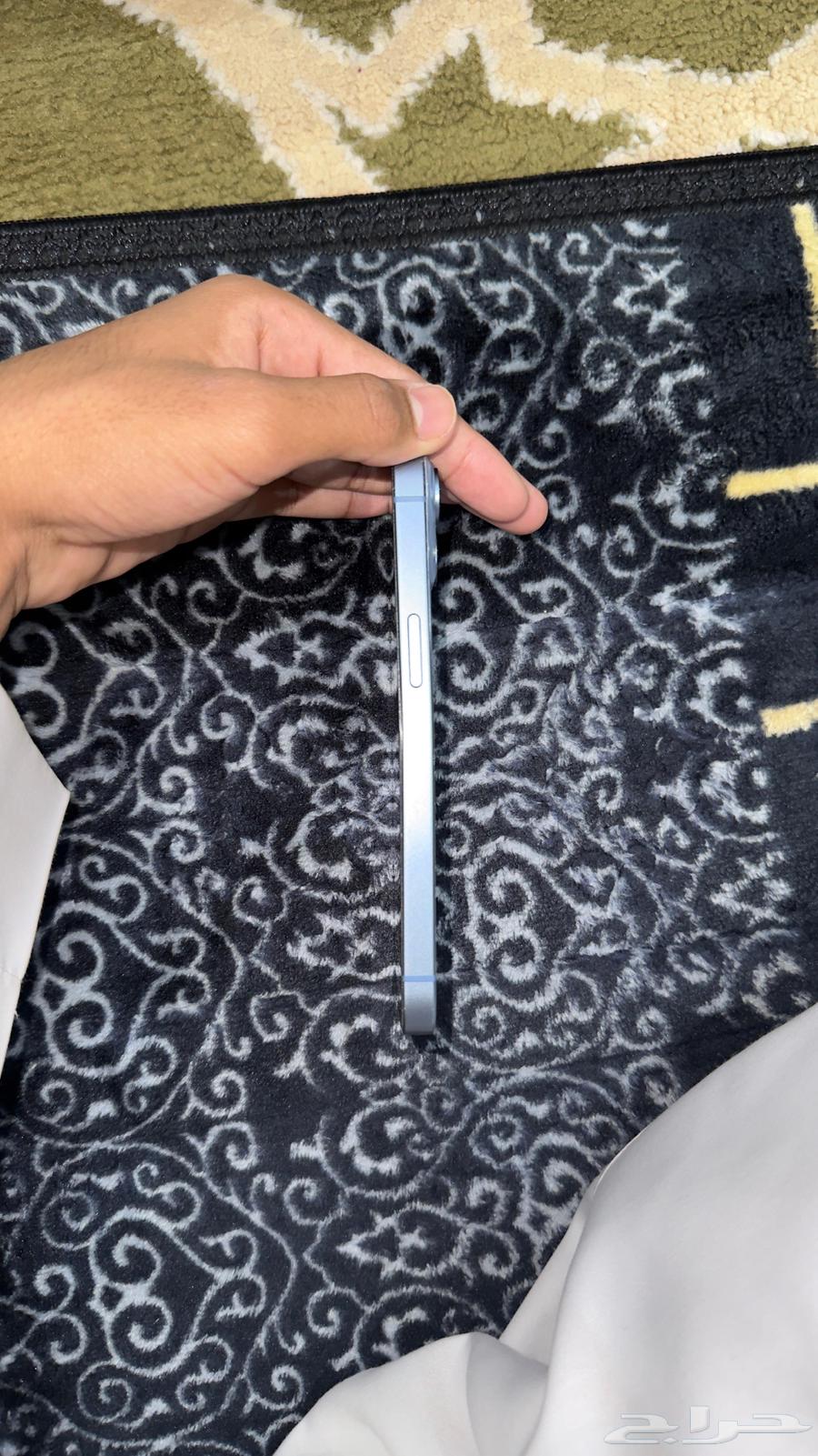 ايفون 14 لقطه اللون الأزرق الفخم جدا64417739380226114