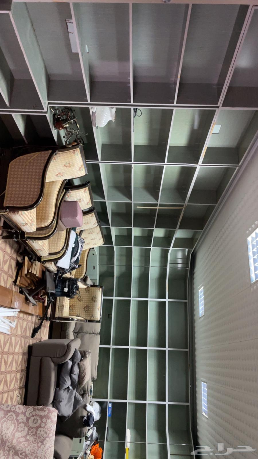 للبيع مكتبة دواليب كامله خشب جيد64416558207489111