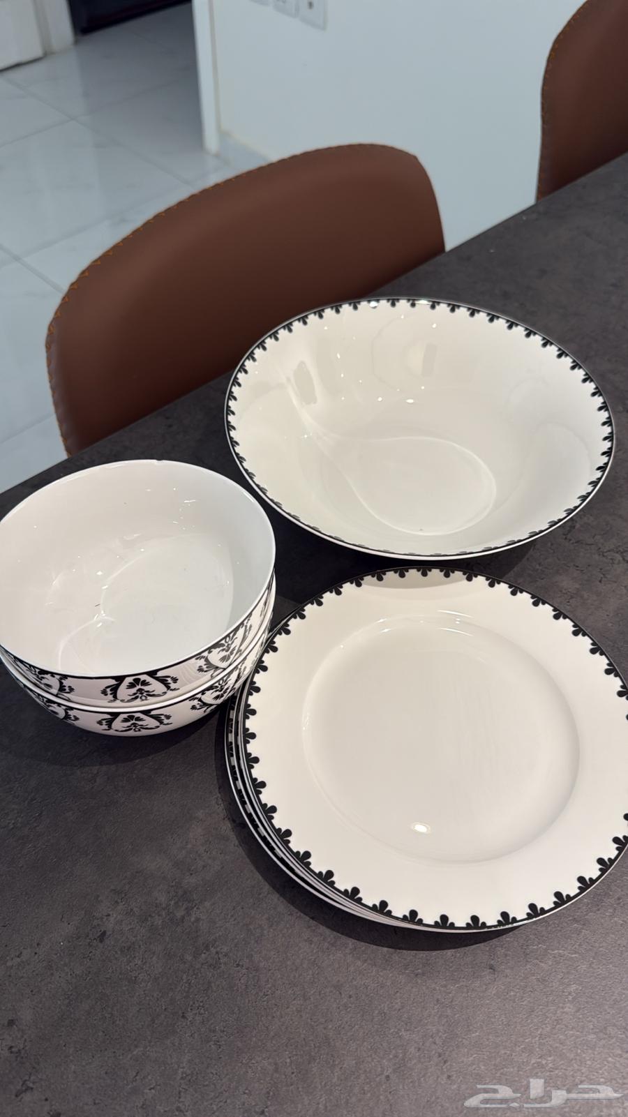 Luxurious set64414144240002110