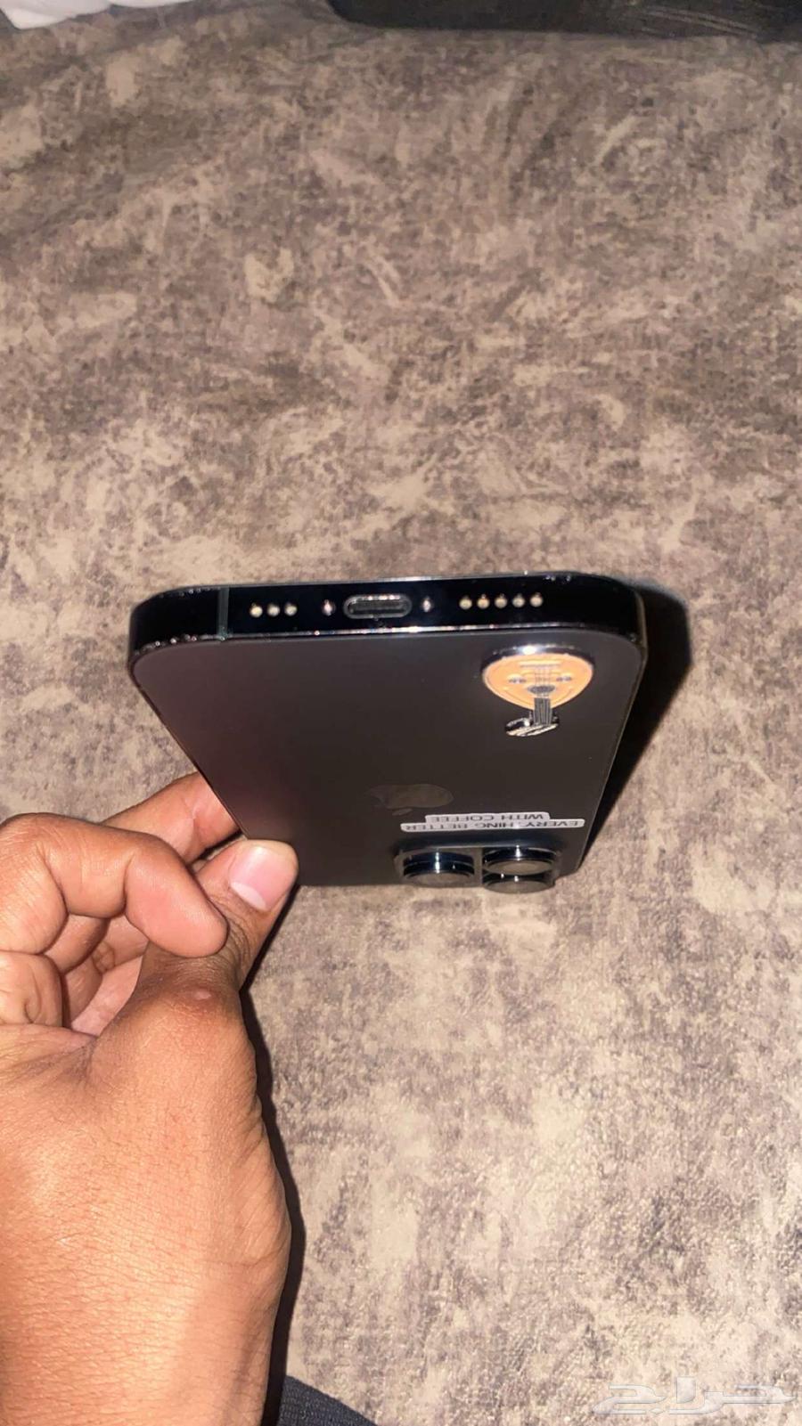 جوال آيفون 14bro64414713275395113