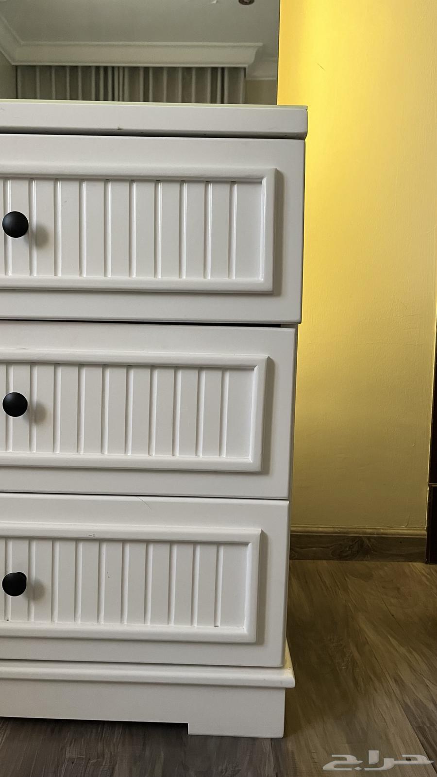 Modern style dressing table with chair for sale64416597420673111