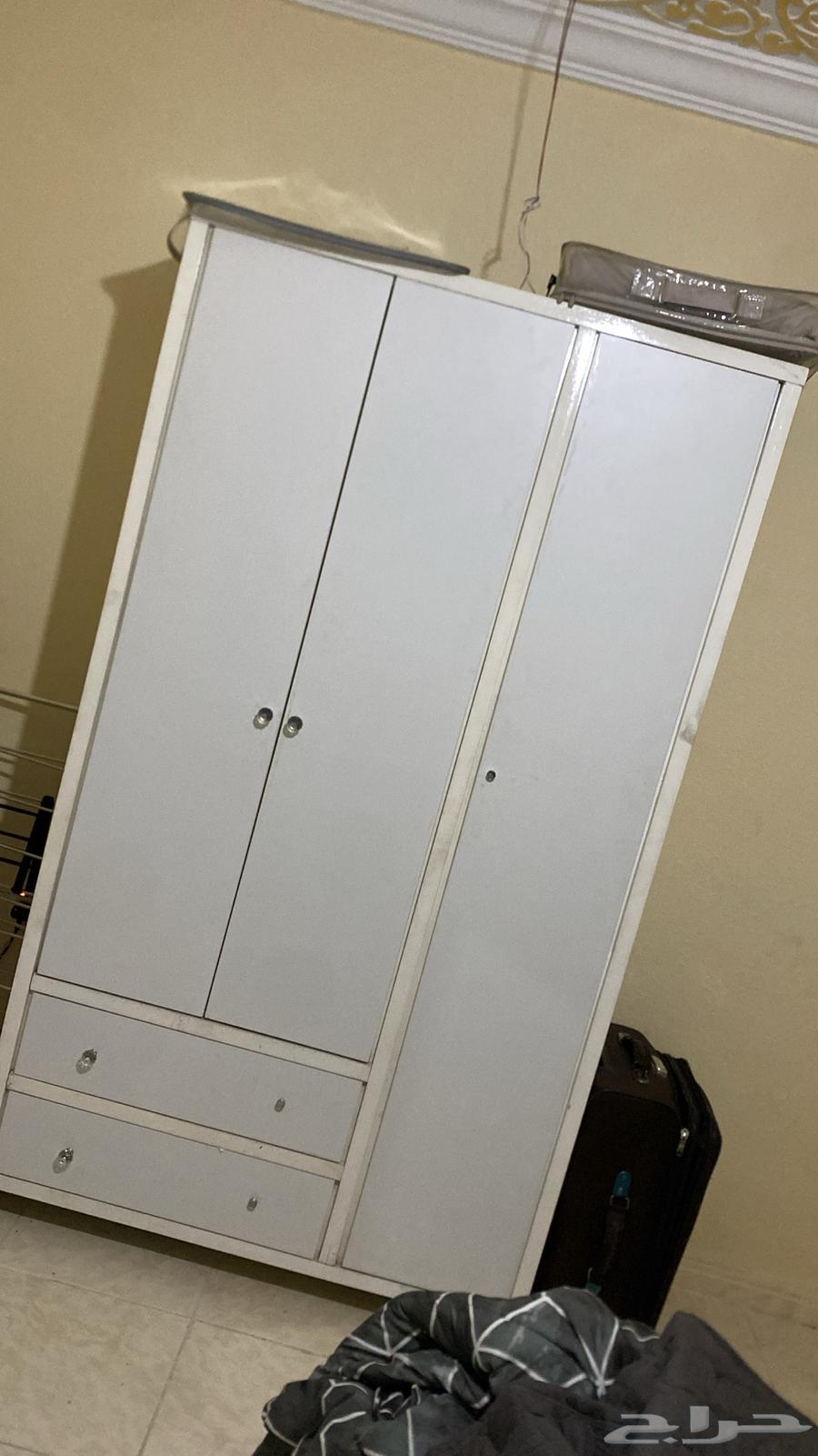 ب 300 ريال للبيع64418363293569111