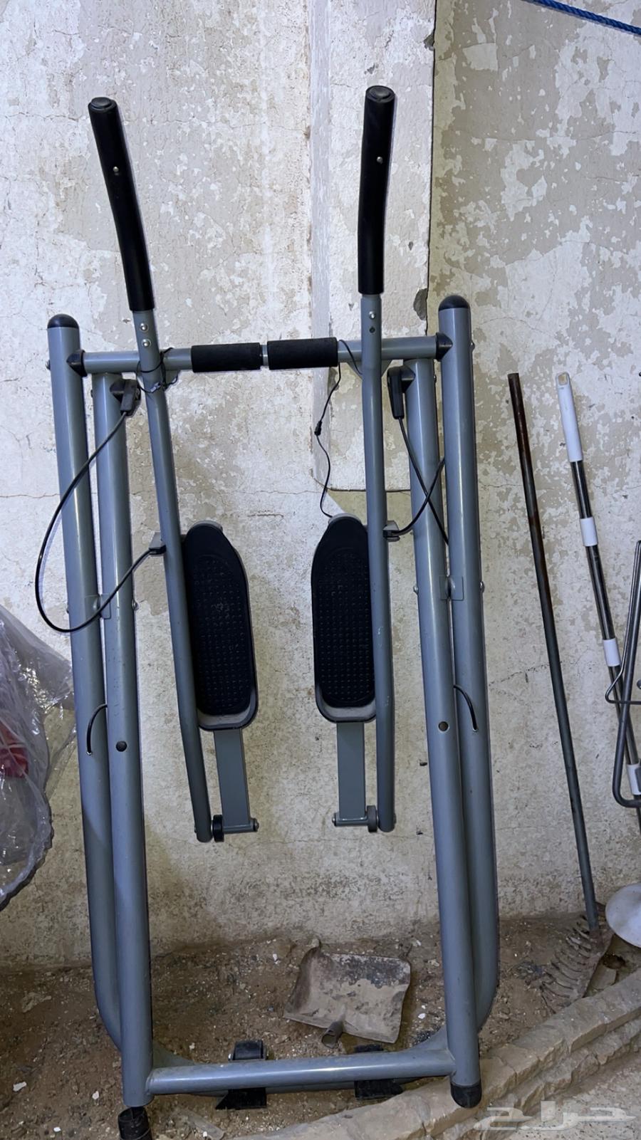 جهاز المشي الهوائي( Glider Exercise) شبه جديد64417972008321110