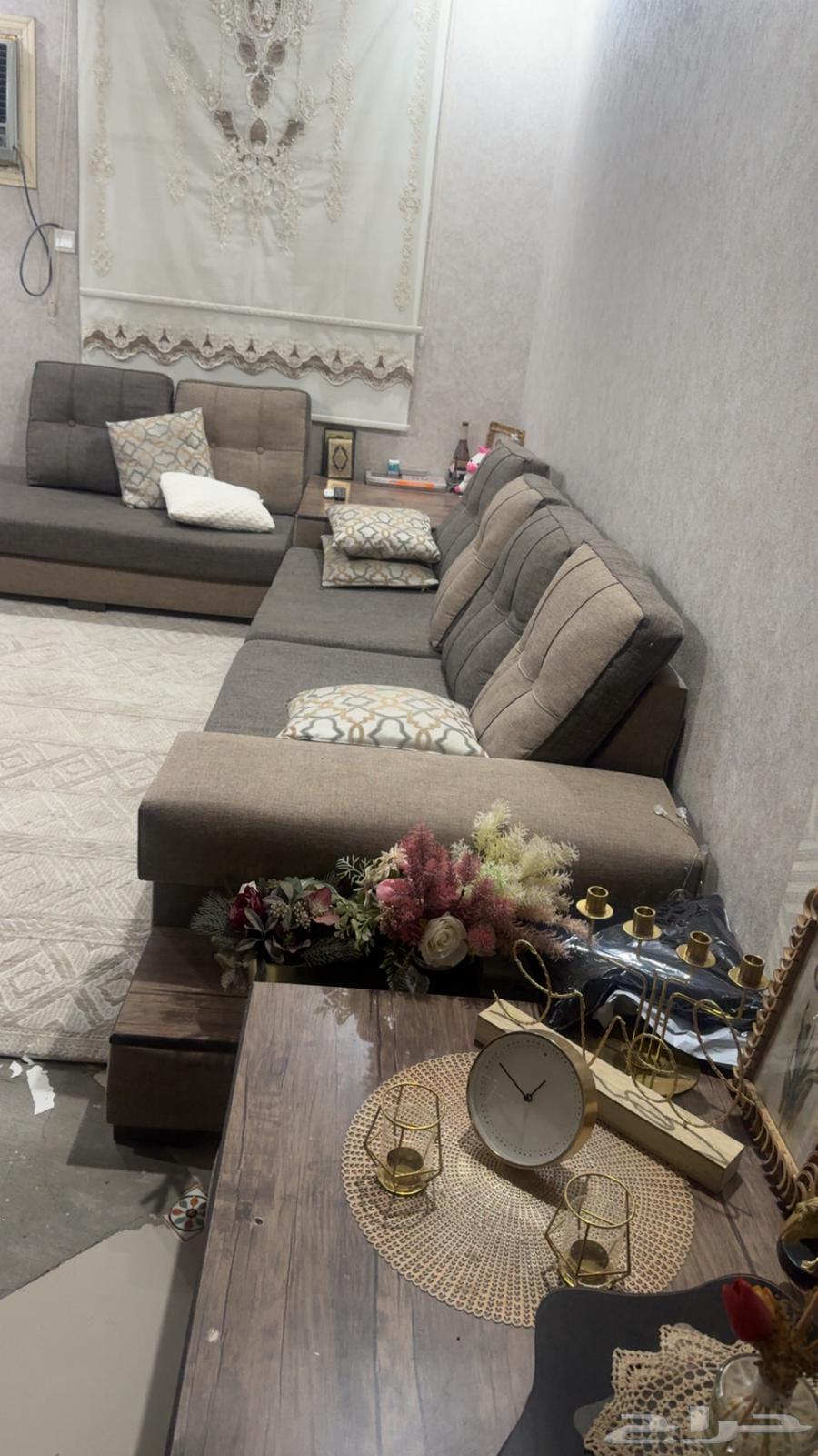 ركنه واثاث مستعمل للبيع64418472089858114