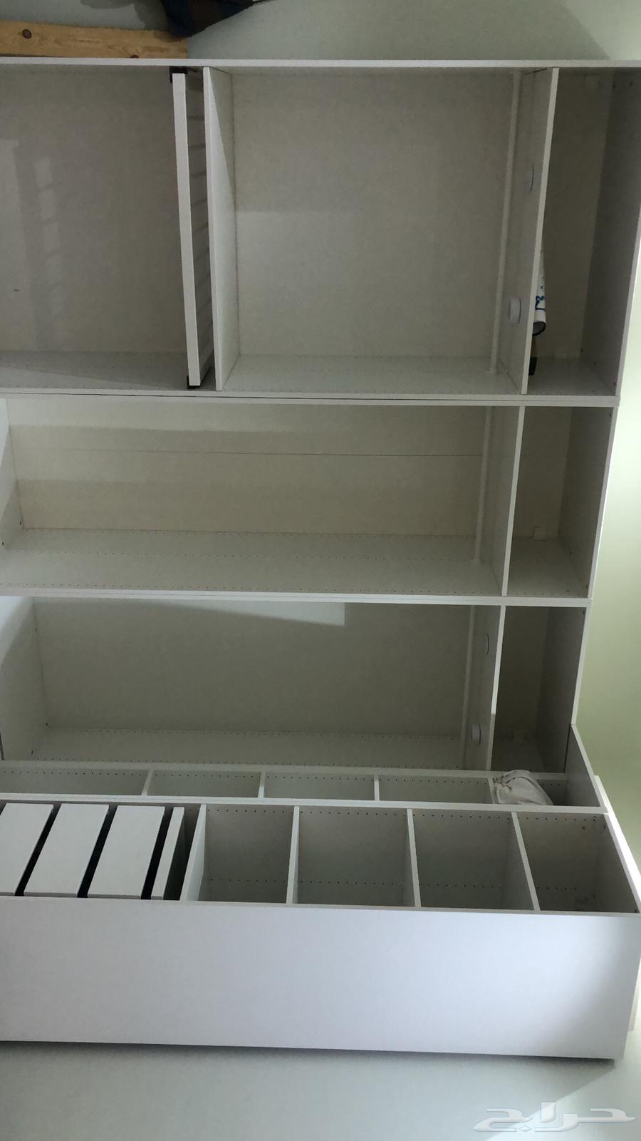 دولاب ملابس مستعمل من ايكيا64414197522946110
