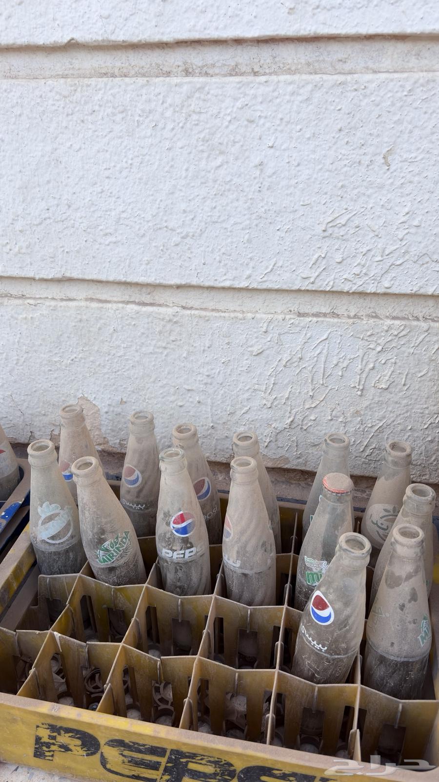 علب بيبسي وميراندا وسفن اب قديمه قزاز64415961200259113