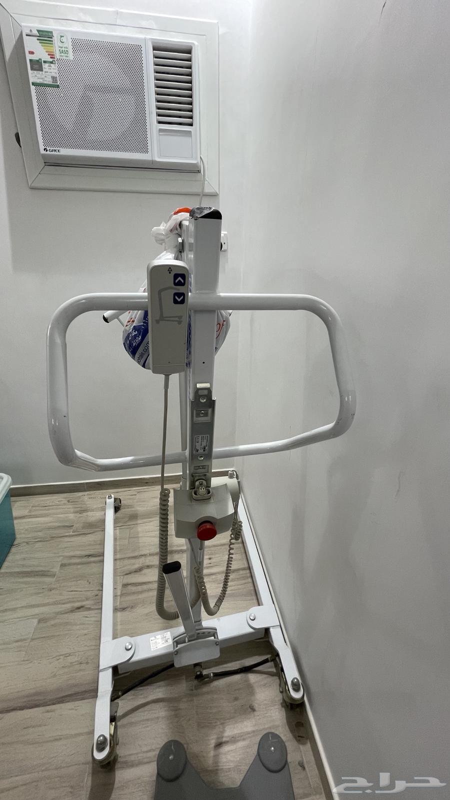 رافعة مريض طبية64412251686530114