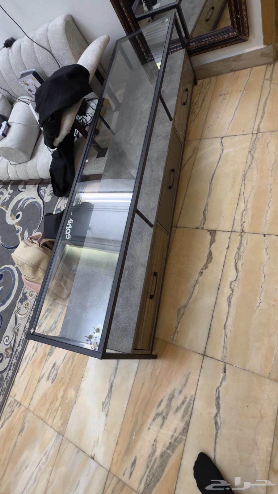 طاولة جديدة للبيع64417062076801112