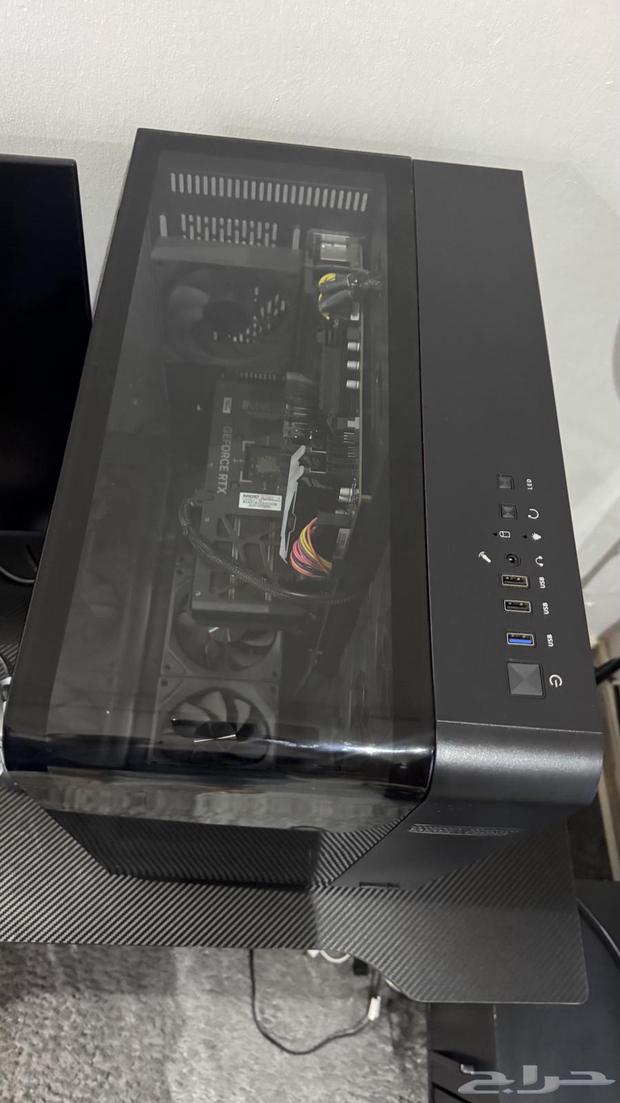 PC (RTX 4060 TI) with 27-inch monitor, mouse and keyboard64413944562051112