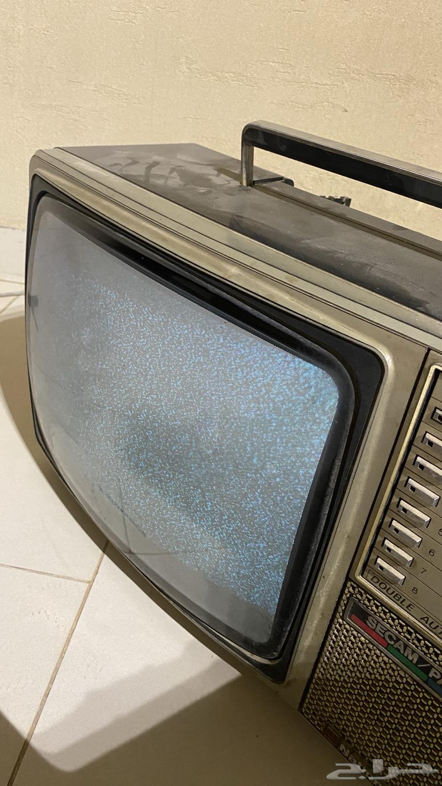 يا أهل الندره تلفزيون عام 1412 هجري قديم جدا  و نادر وشغال64419065113347111