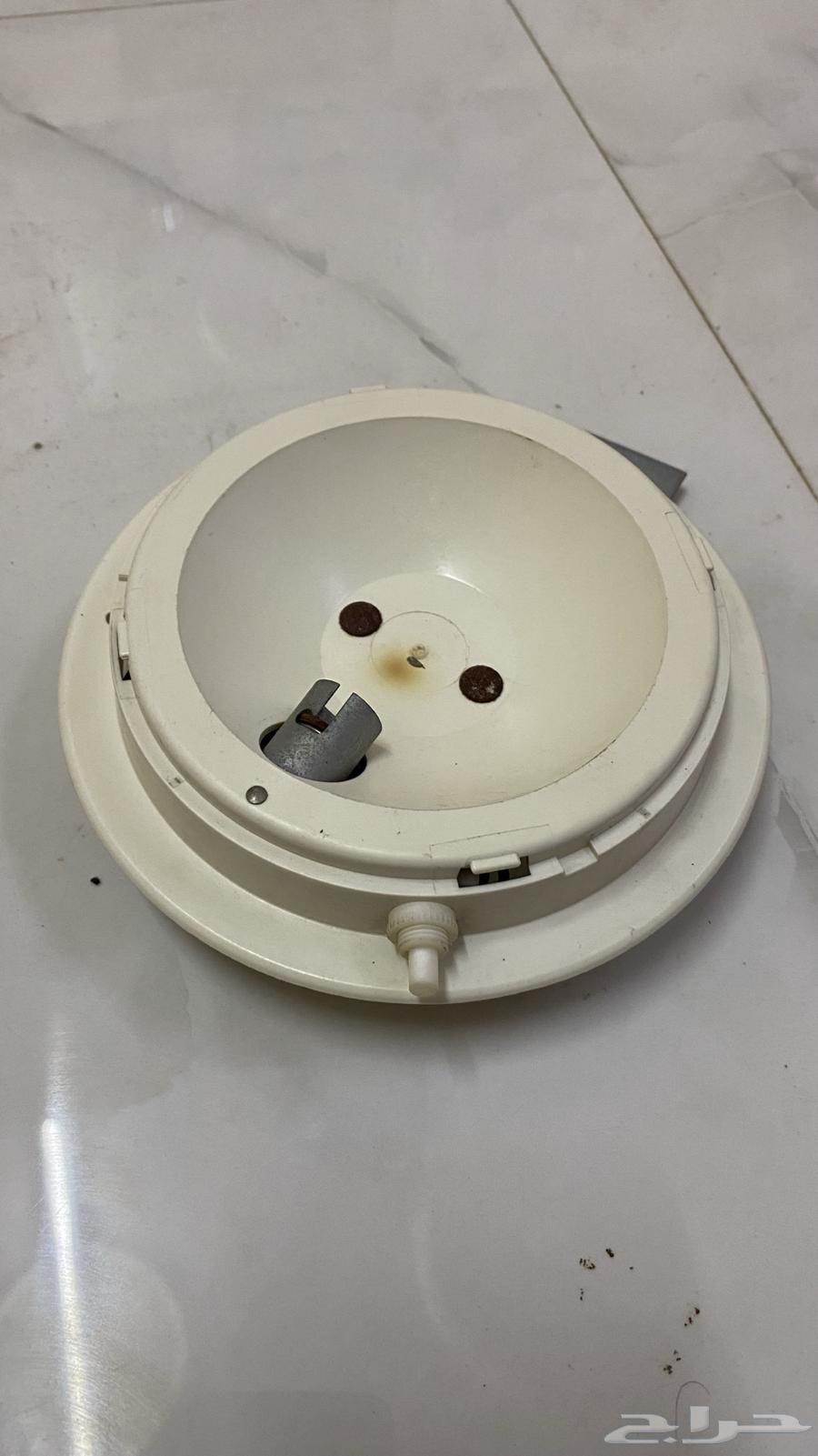 لمبة سقف فورد بوليسي64569247810946110