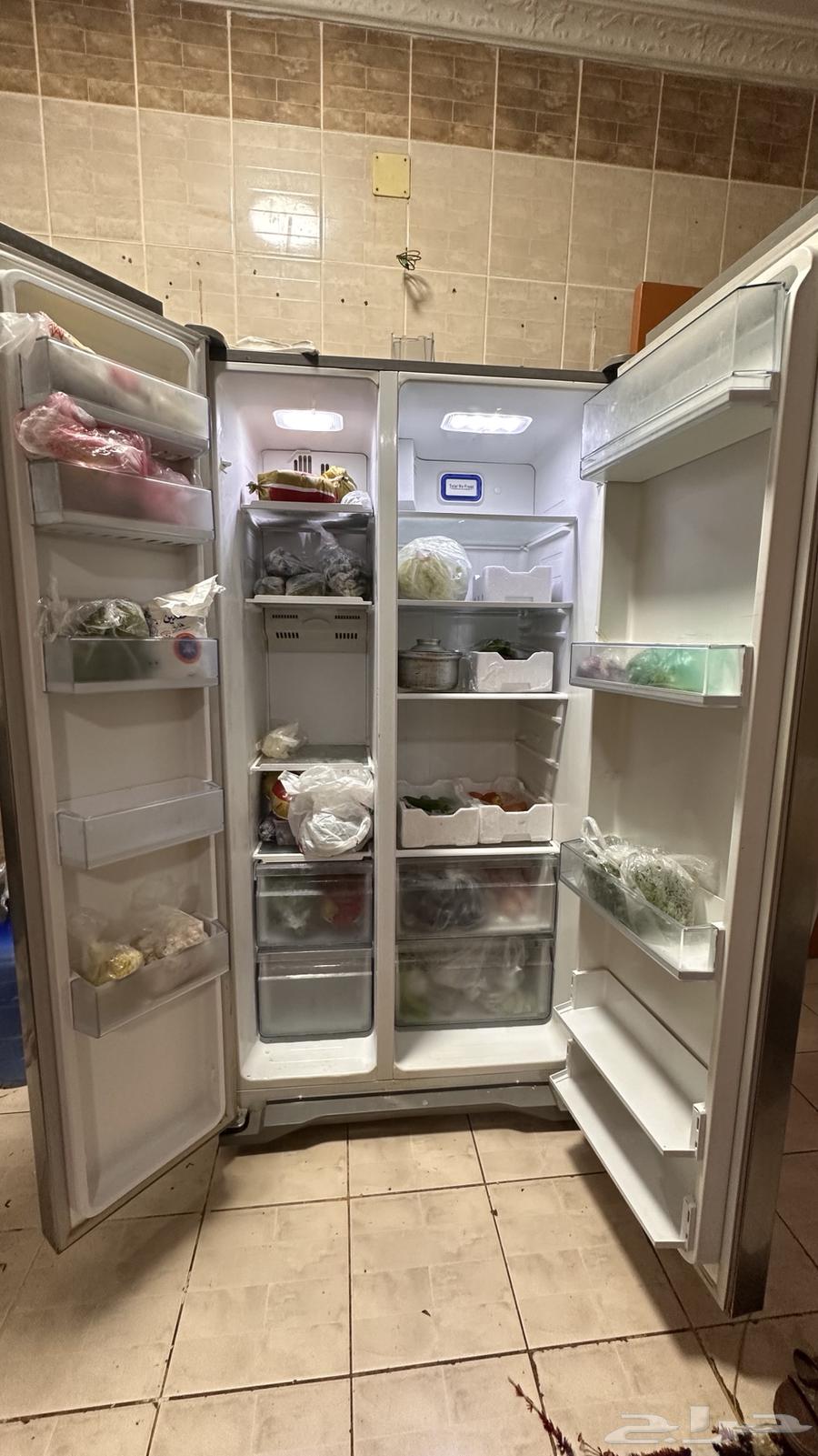 New 19 cubic feet Yojen refrigerator with vapor cooling and external control screen64413153526657111