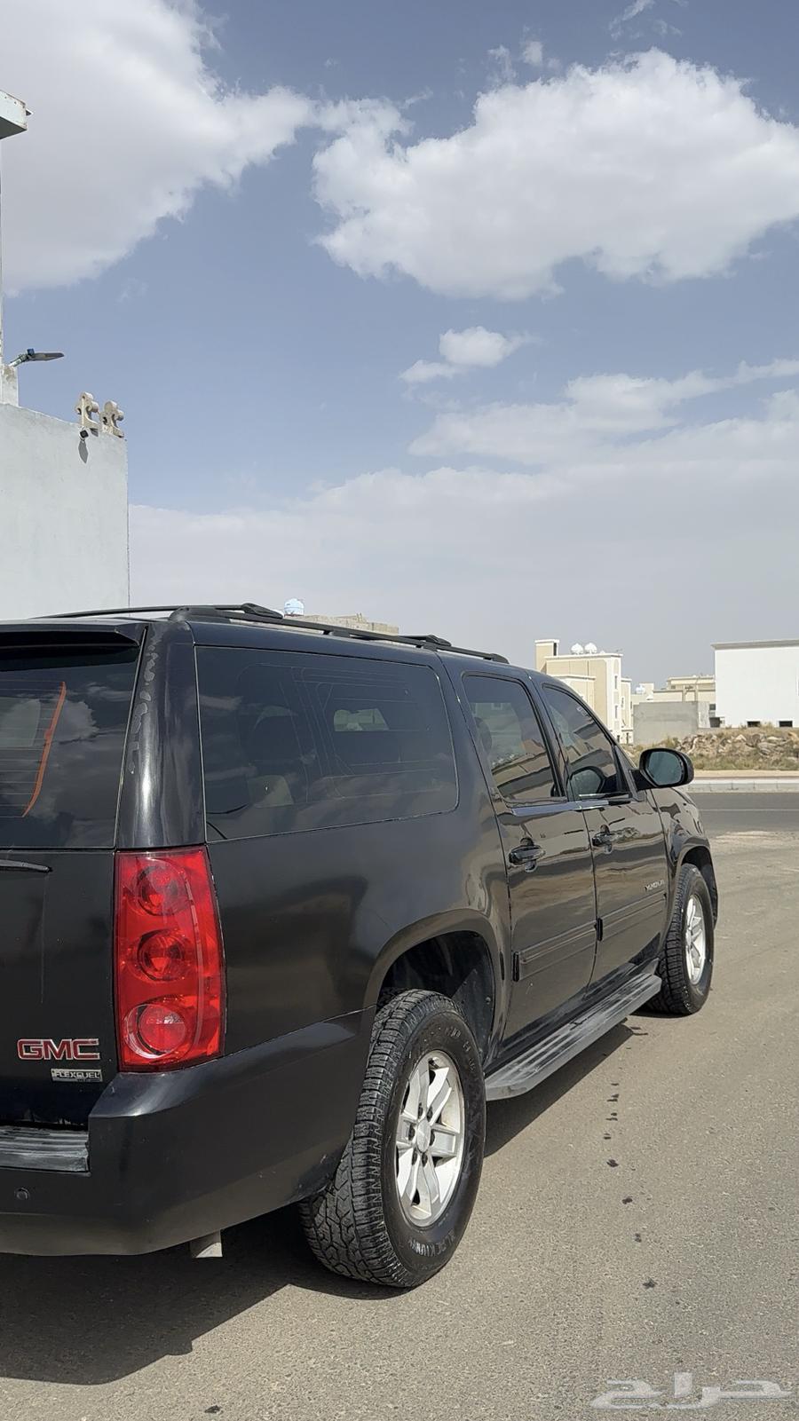 GMC Yukon 201064573936214401112