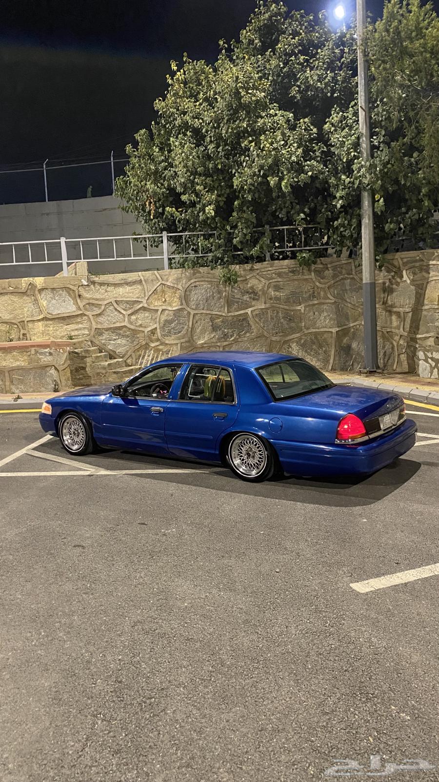 فورد كراون فكتوريا 199964577106990977114