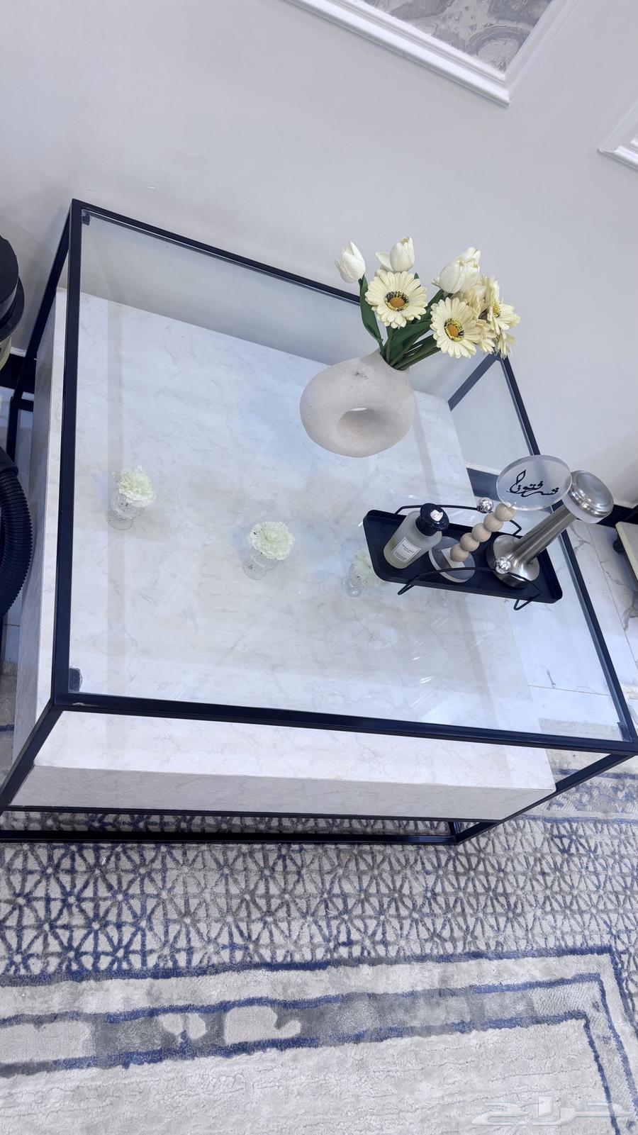 طاولة مجلس كبيرة شبة جديدة64419038358785110